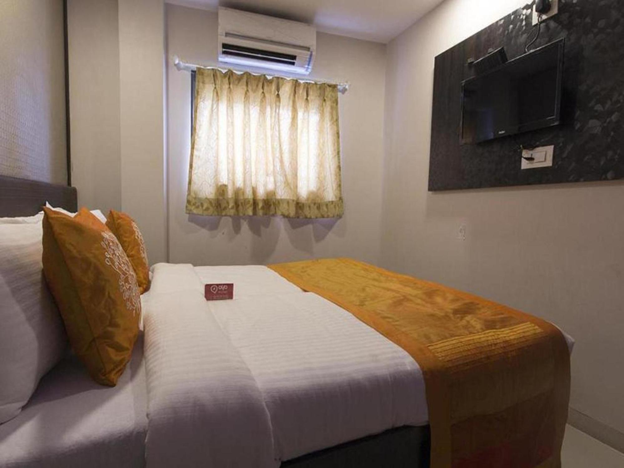 Hotel O Golden Sagar Мумбай Екстериор снимка